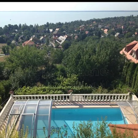 Villa Kamilla