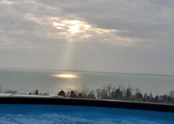 Kamilla 别墅 Balatongyörök